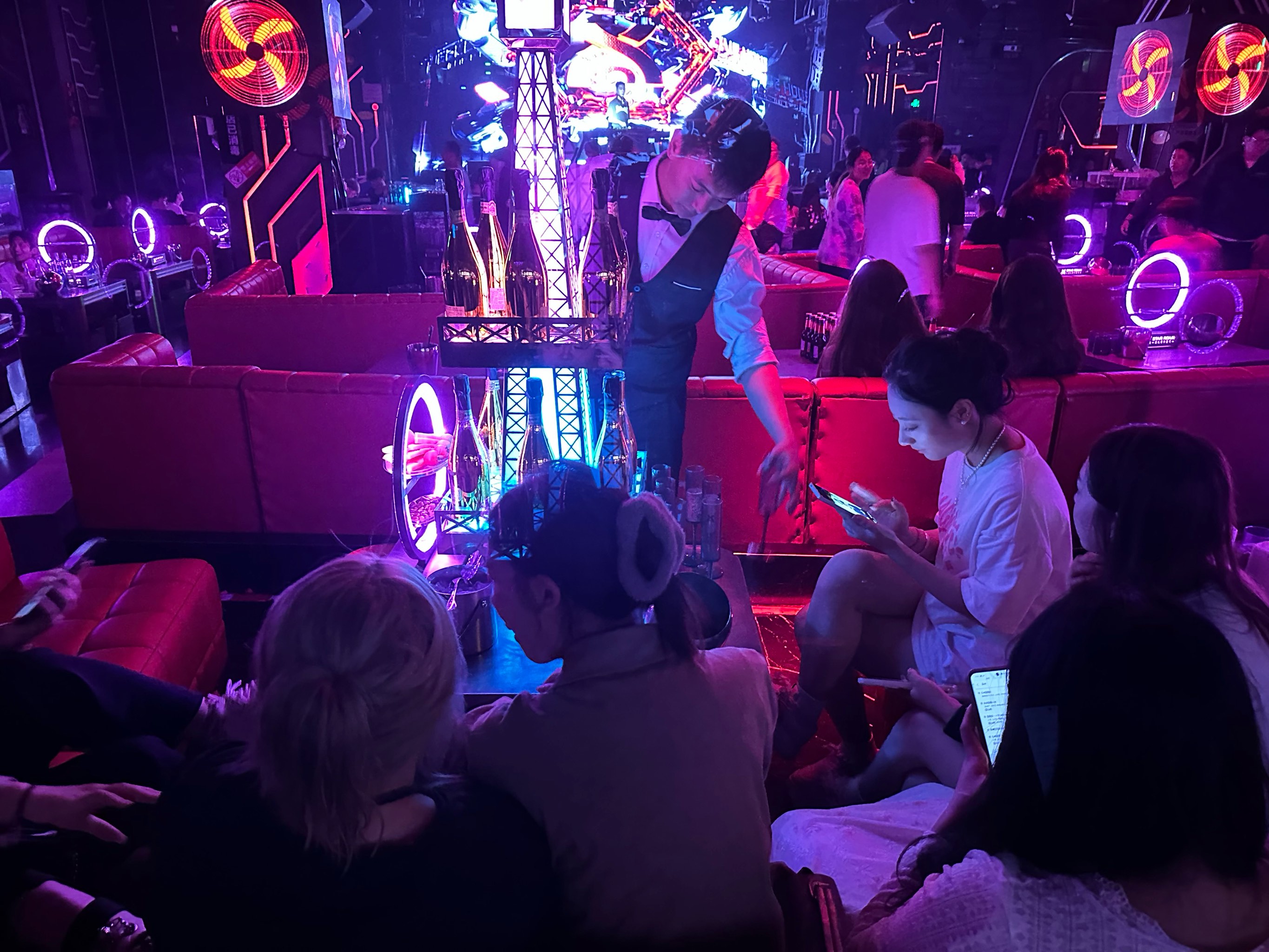 抚顺商务ktv预订尽享尊贵体验-新抚区ktv预订